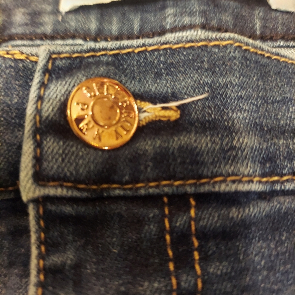 Celebrity Pink the Spice Jean 13/31 high rise ankle skinny with booty lift - Picture 3 of 9